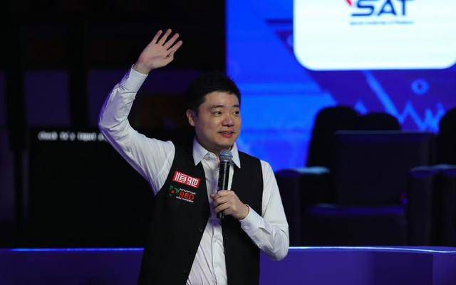 皇上被大臣轮番宠爱小说免费阅读