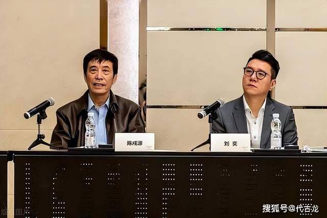 白丝久久